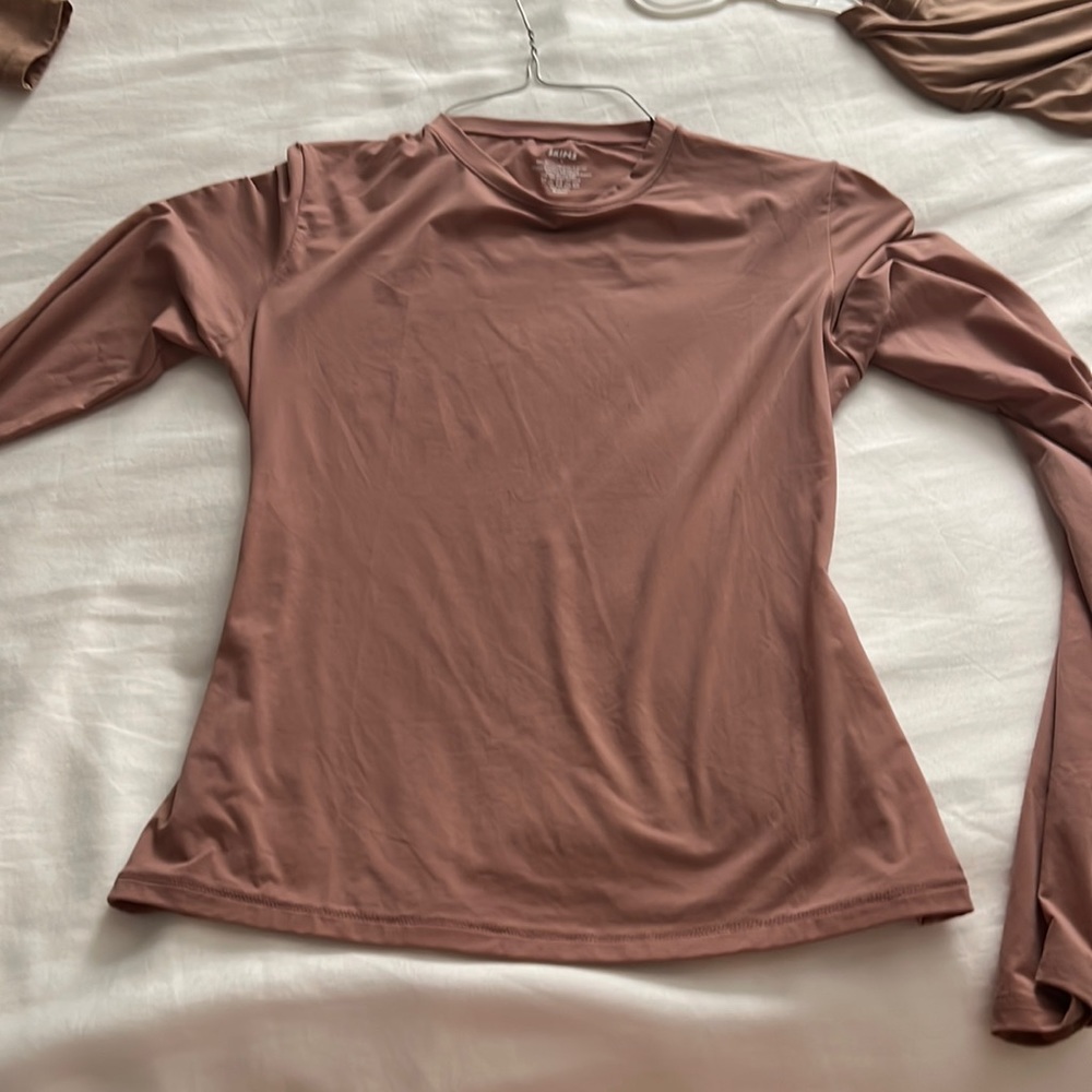 Skims full sleeve top